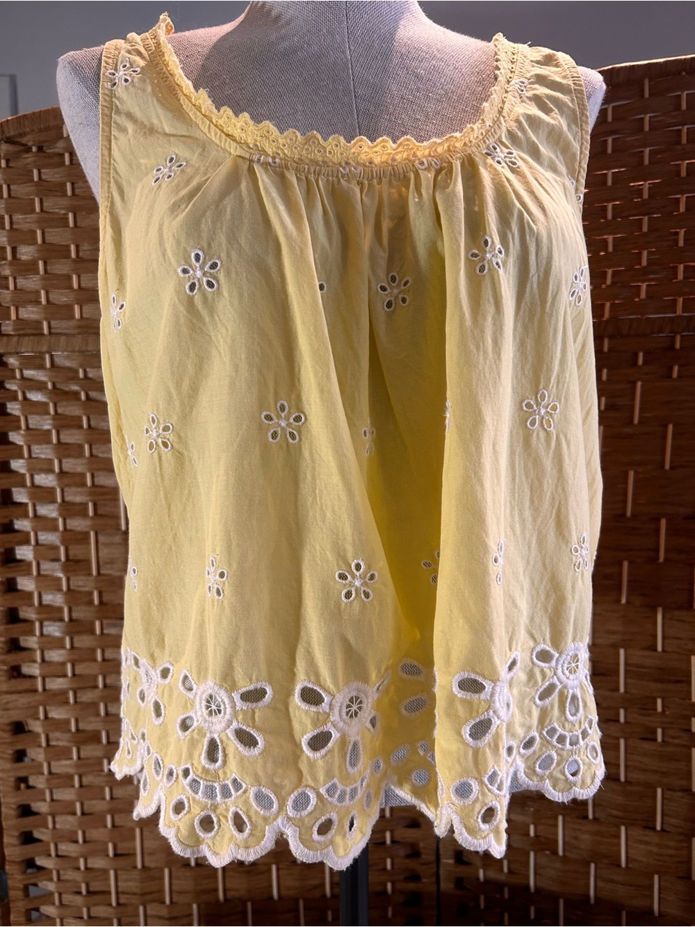 Yellow Eyelet Embroidered Cotton Tank Boho Cottagecore Scalloped Hem Top L